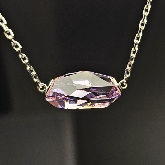 🇦🇹 Swarovski Pink Crystal & Rhodium Plated Necklace - Picture 3 of 16